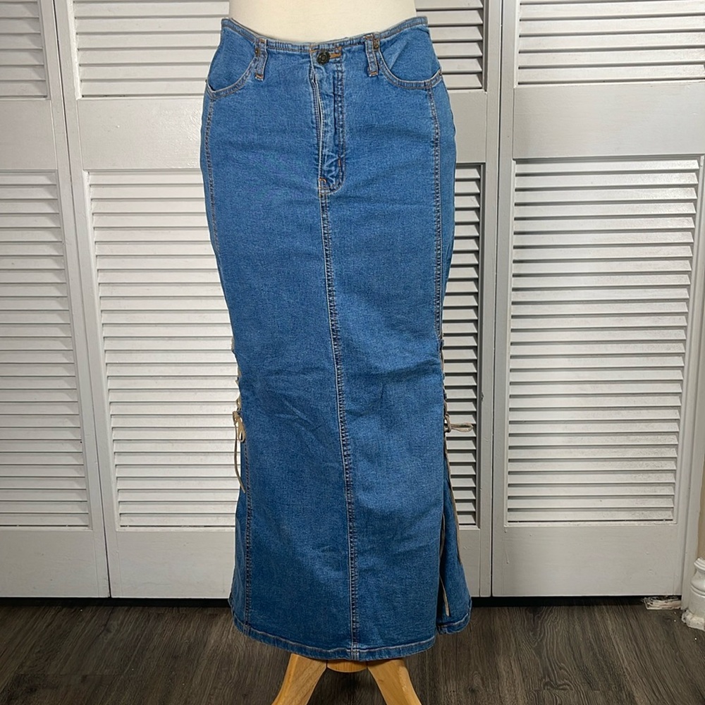 Y2K.Moments Denim Maxi skirt, size 5/6.